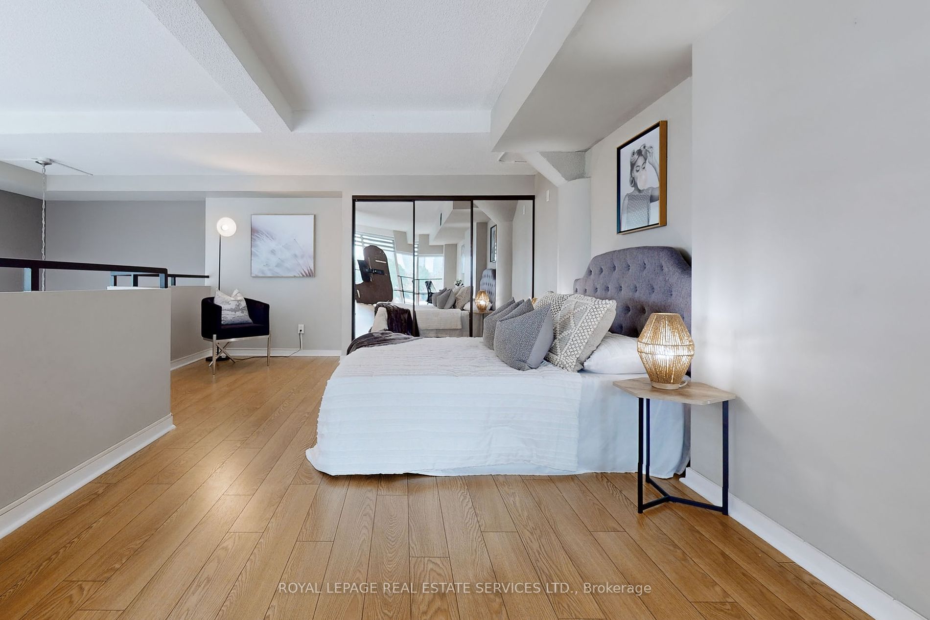 300 Manitoba St, #309