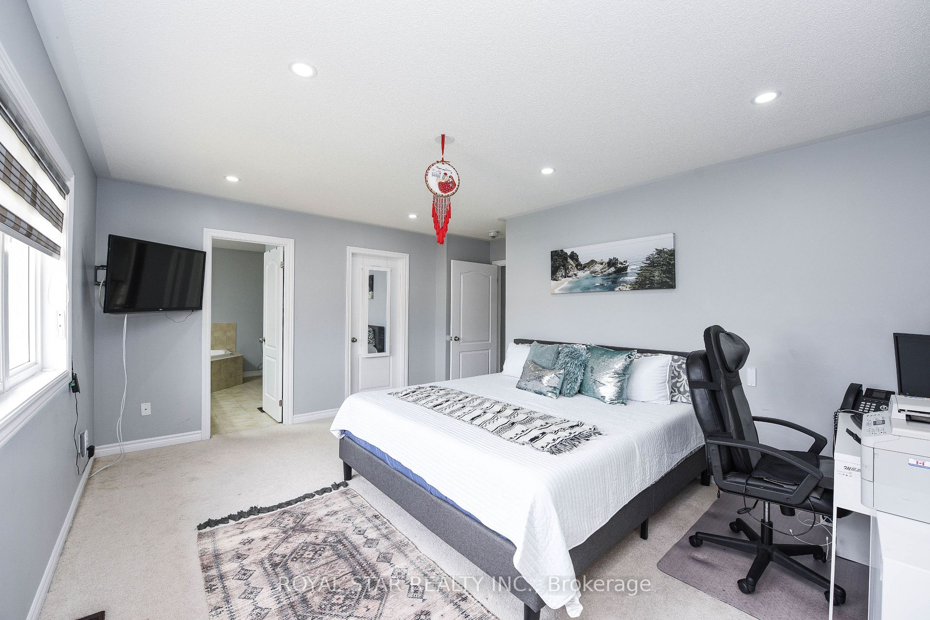 111 Fawnridge Rd