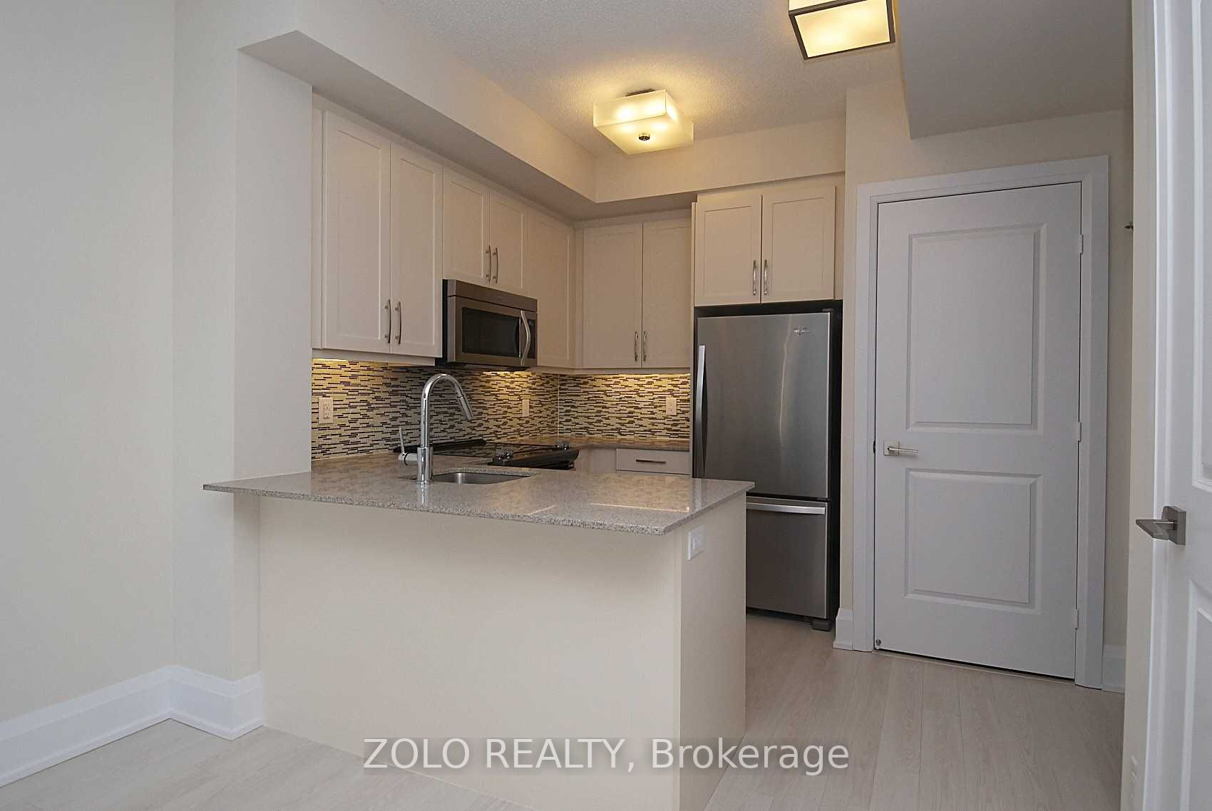 1 Old Mill Dr, #522