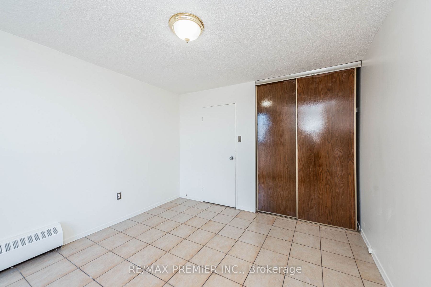 4673 Jane St, #1006