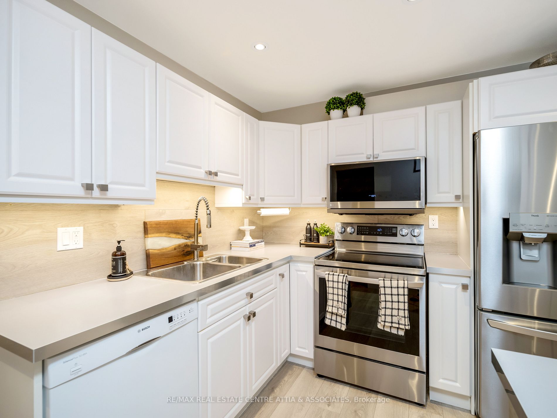 650 Childs Dr, #4