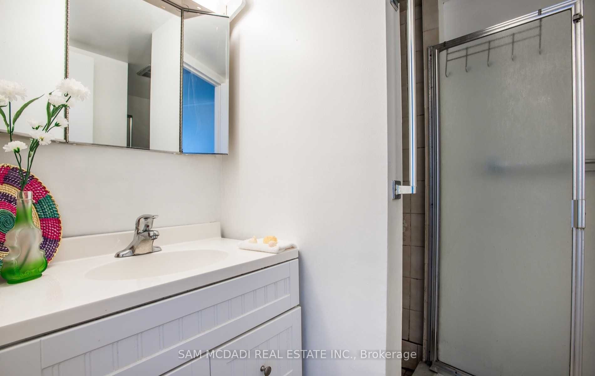 966 Inverhouse Drive #712