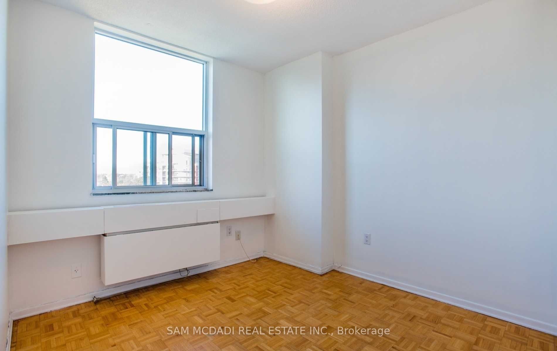 966 Inverhouse Drive #712
