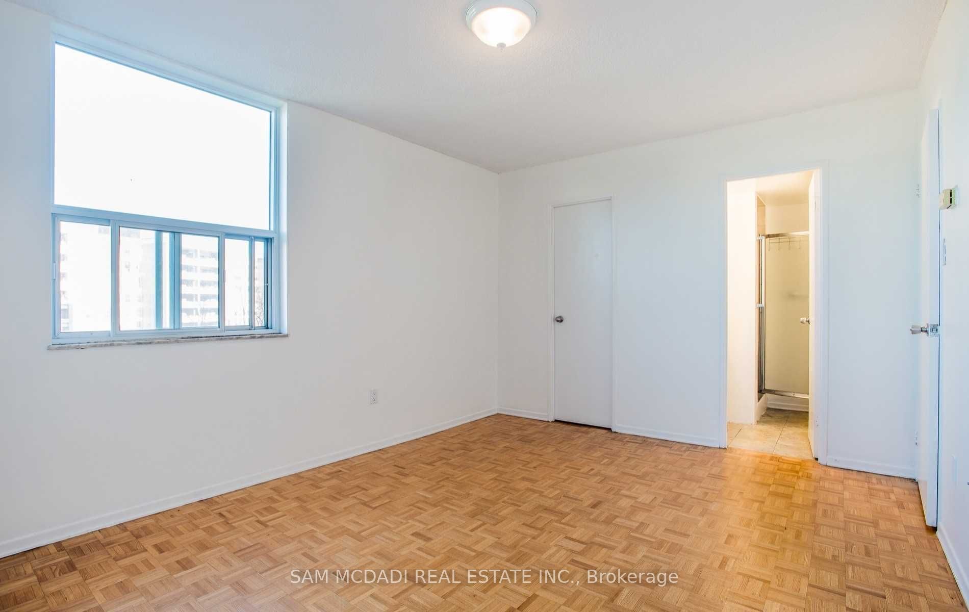 966 Inverhouse Drive #712