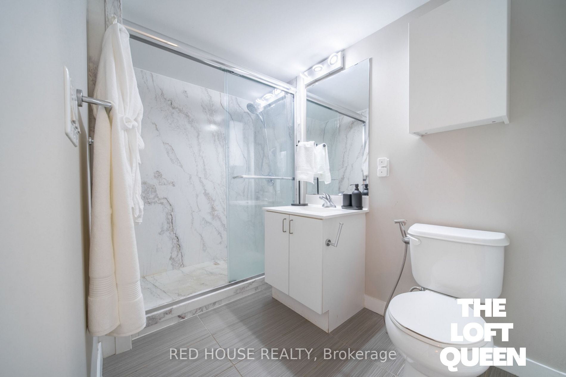 155 Legion Road N, #2503