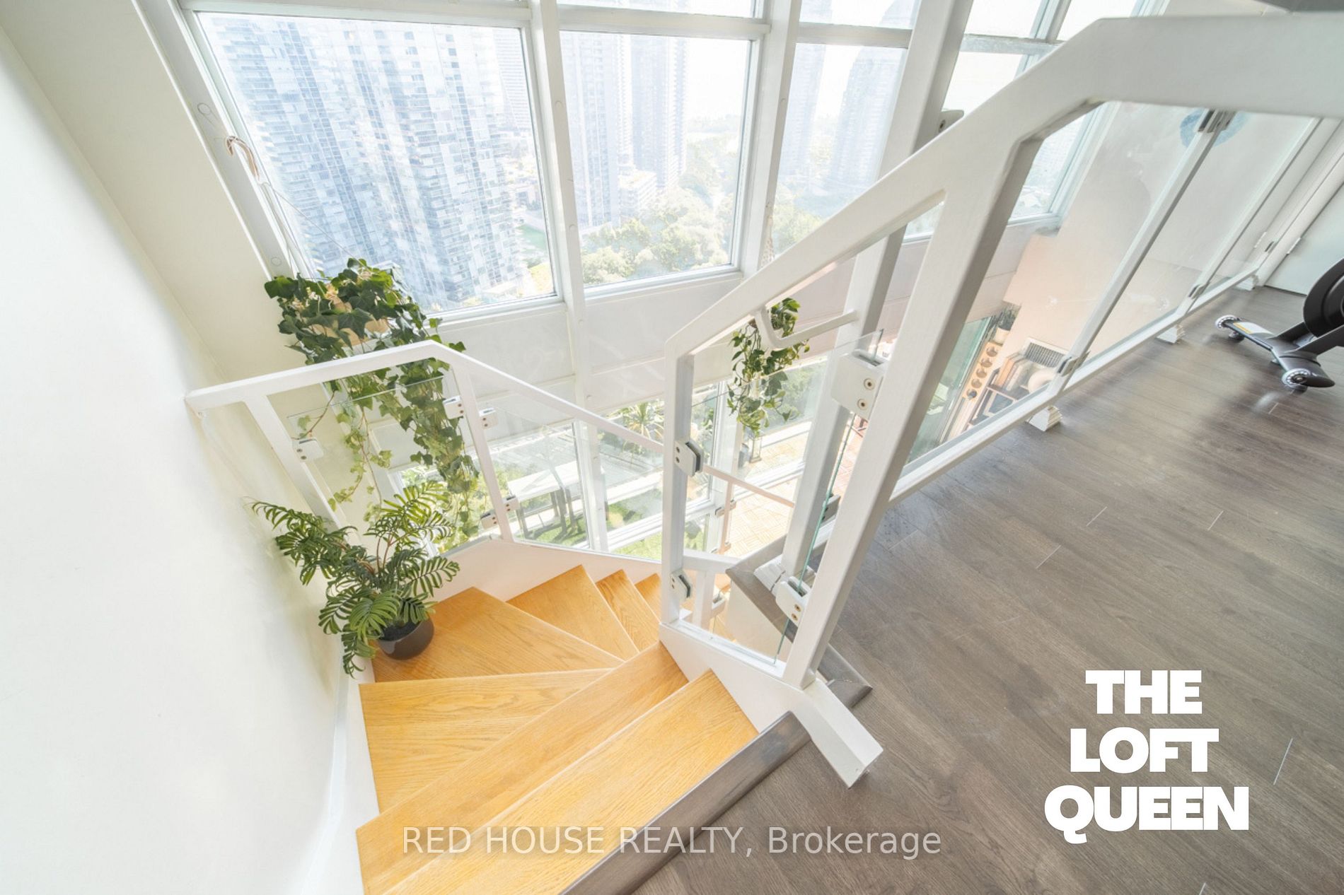 155 Legion Road N, #2503