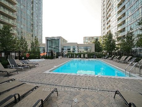 155 Legion Road N, #2503
