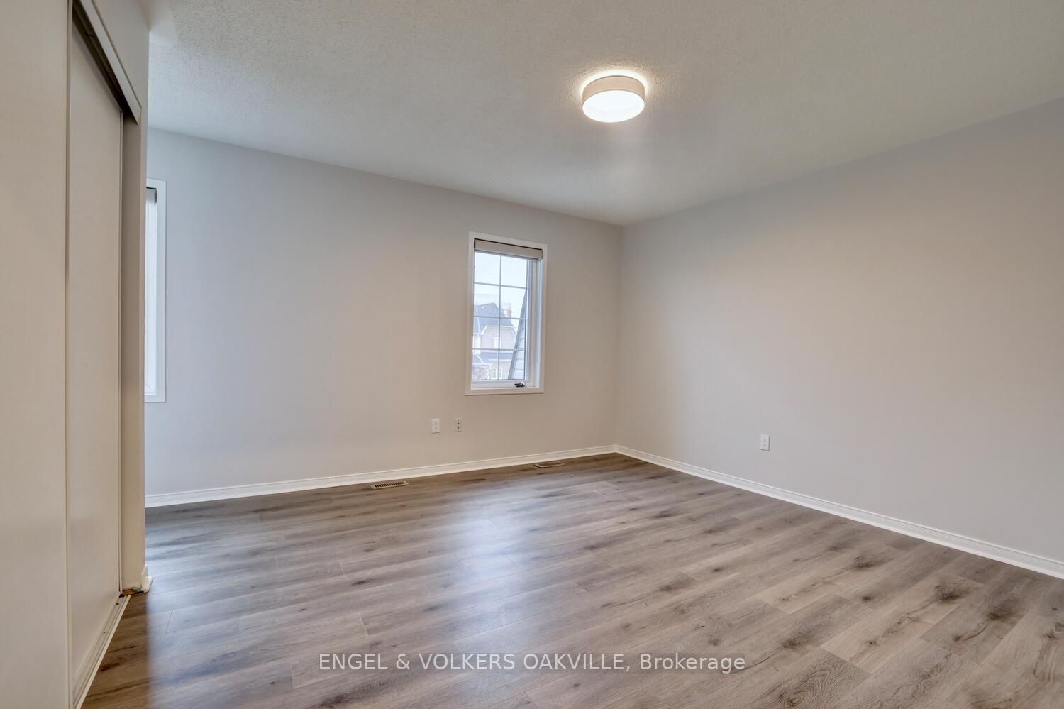 2341 Parkhaven Blvd E, #7