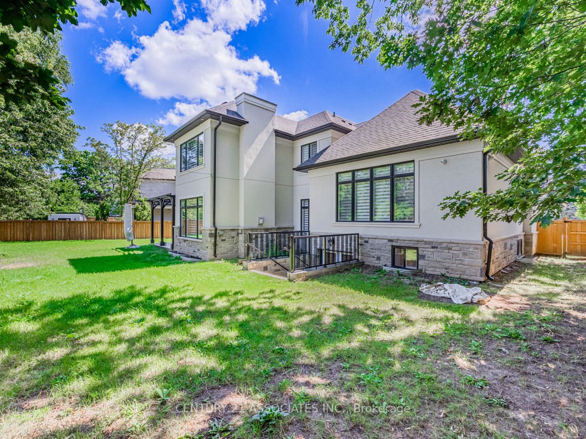 1417 Willowdown Rd
