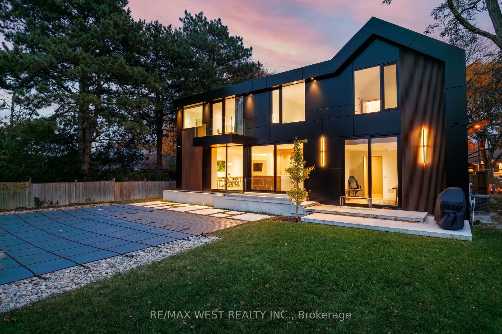 38 Ravensbourne Cres