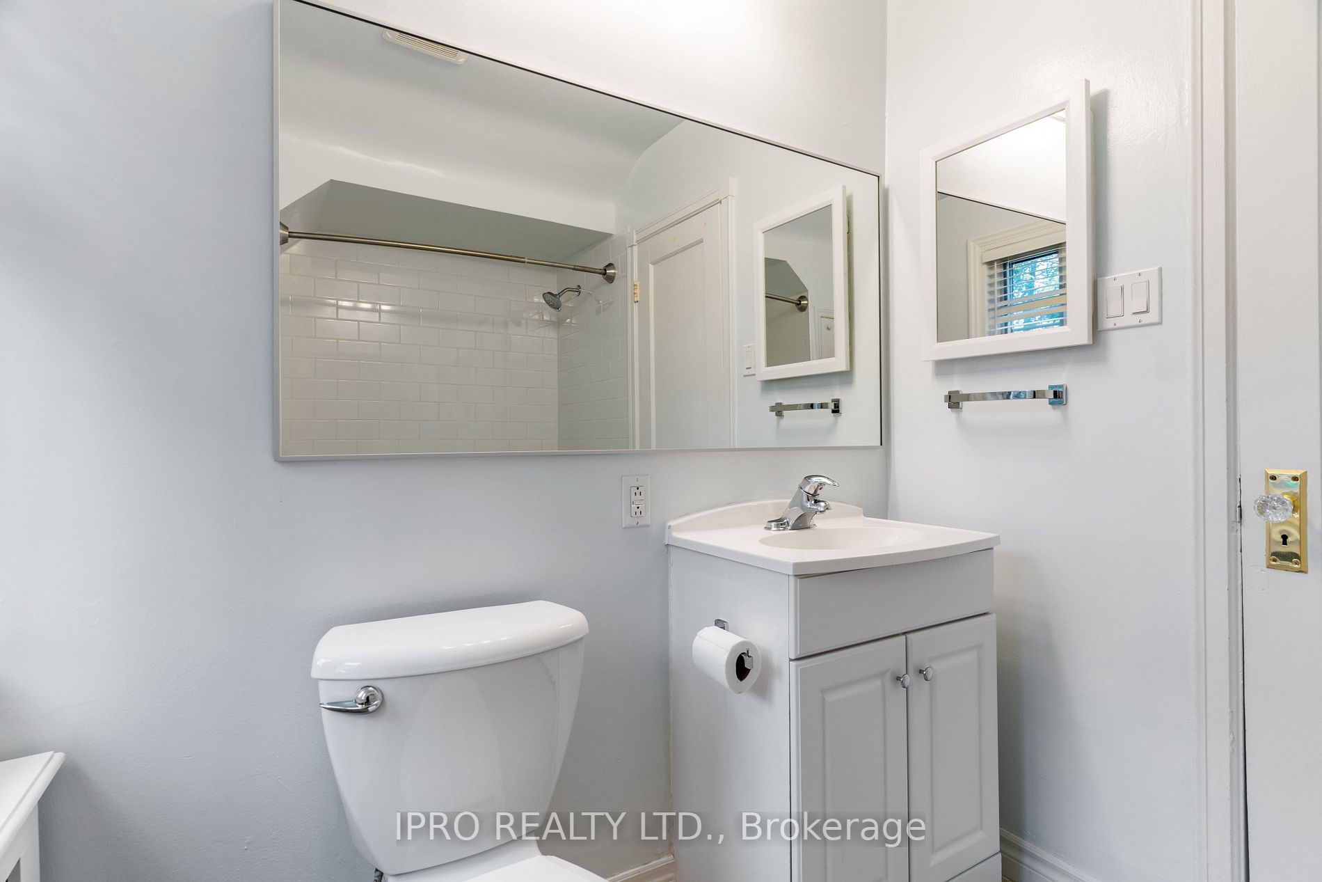 4691 Dundas Street W