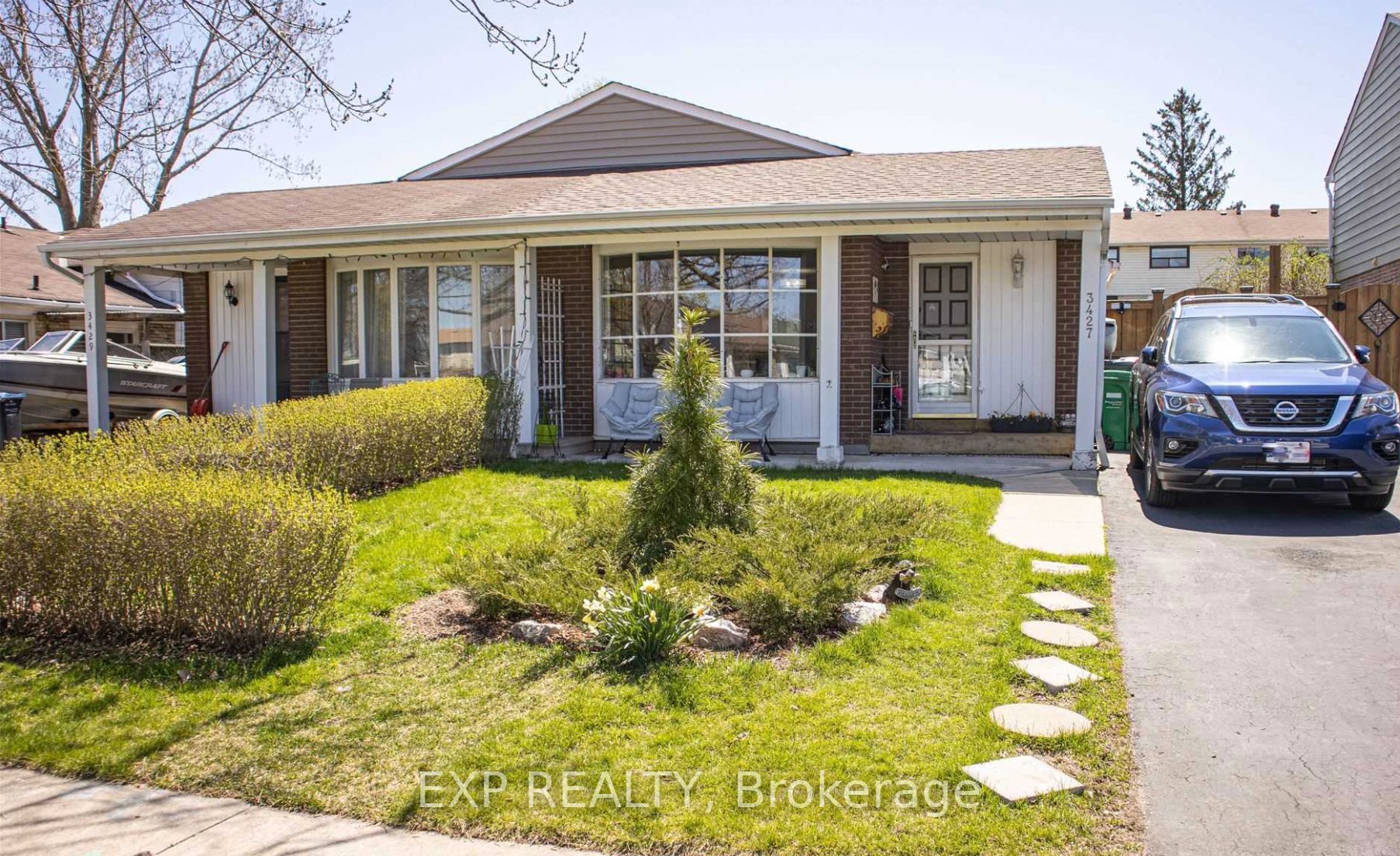 3427 Martins Pine Cres
