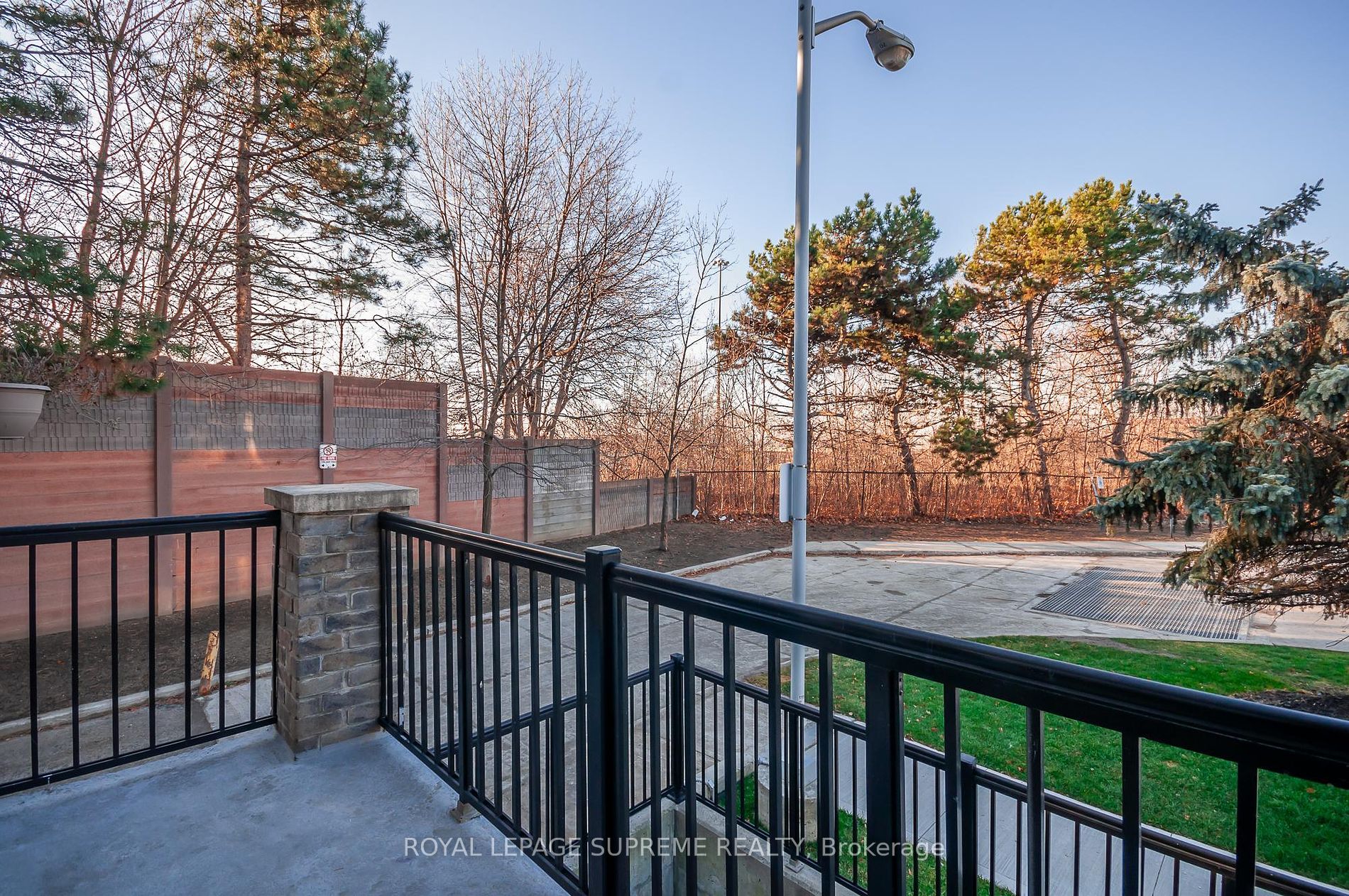 95 George Appleton Way, #2183