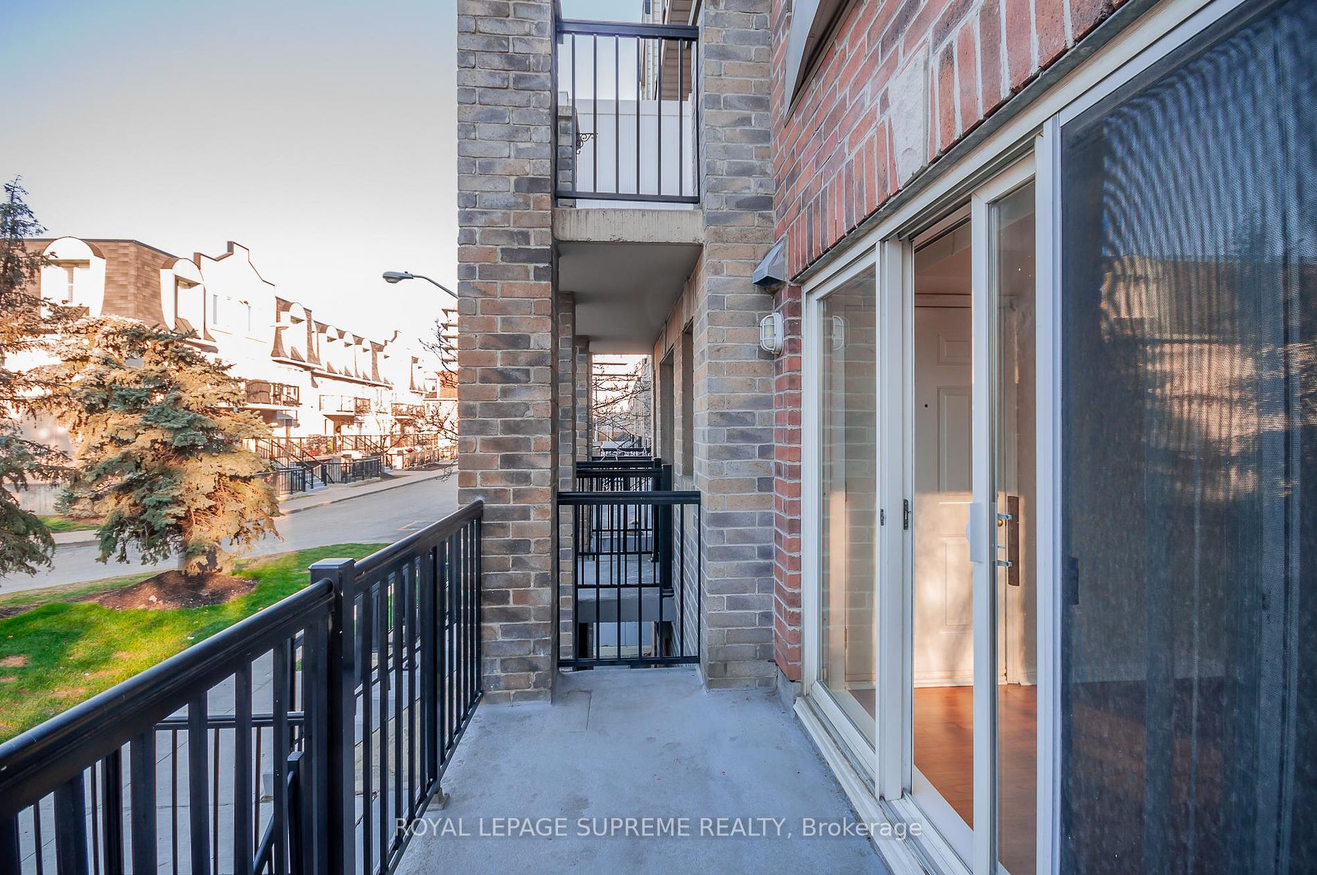 95 George Appleton Way, #2183
