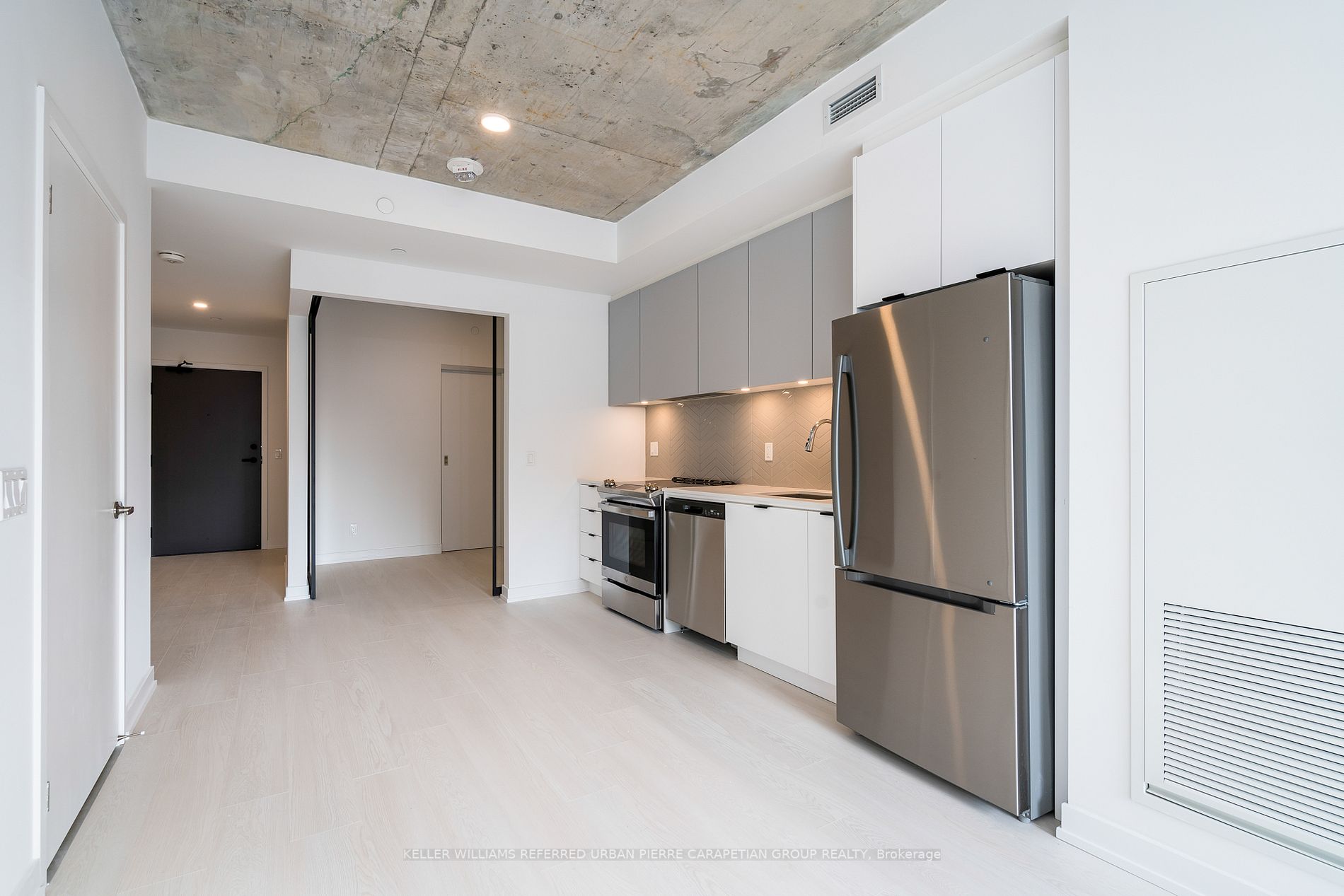 57 Brock Ave, #215