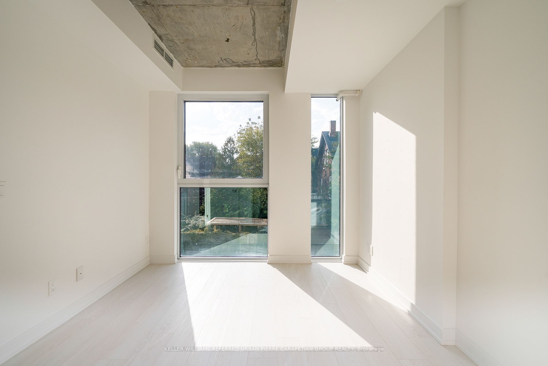 57 Brock Ave, #215