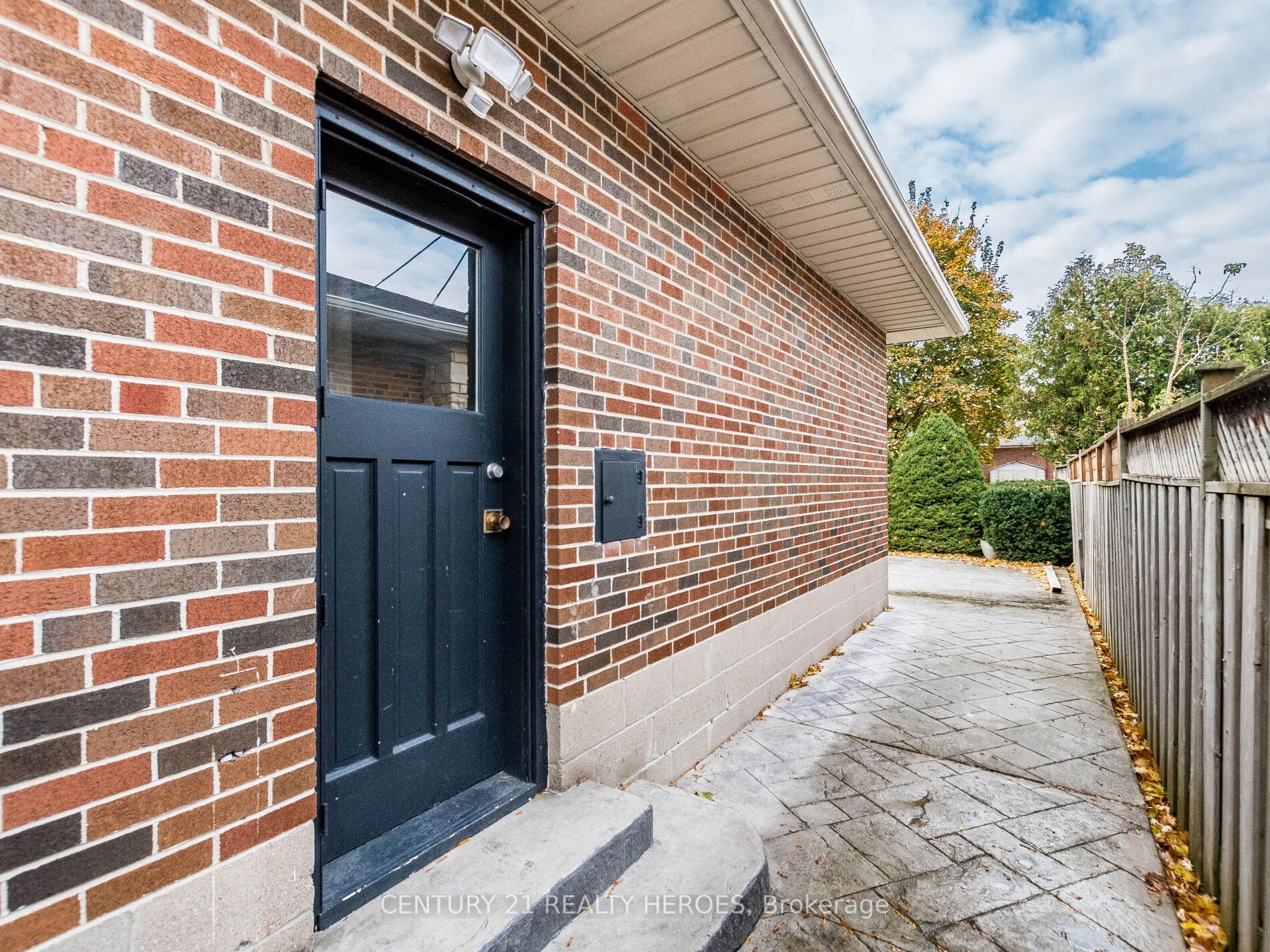 20 Beaver Bend Crescent