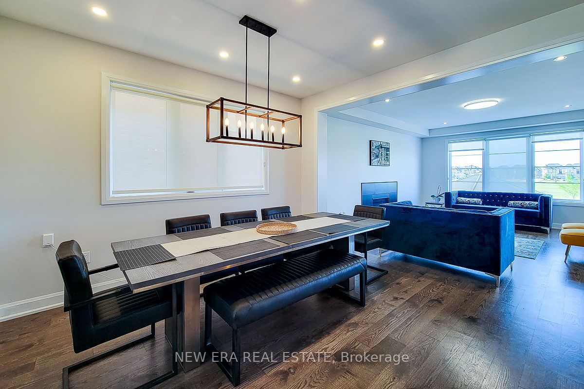 3337 Mintwood Circle