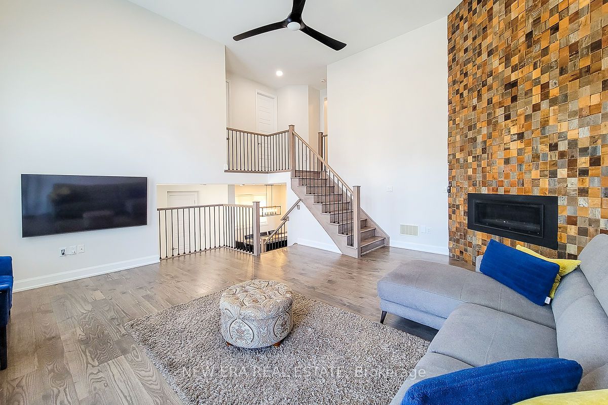 3337 Mintwood Circle