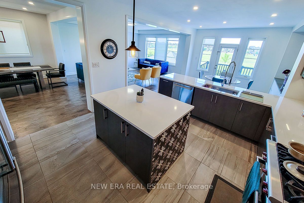 3337 Mintwood Circle