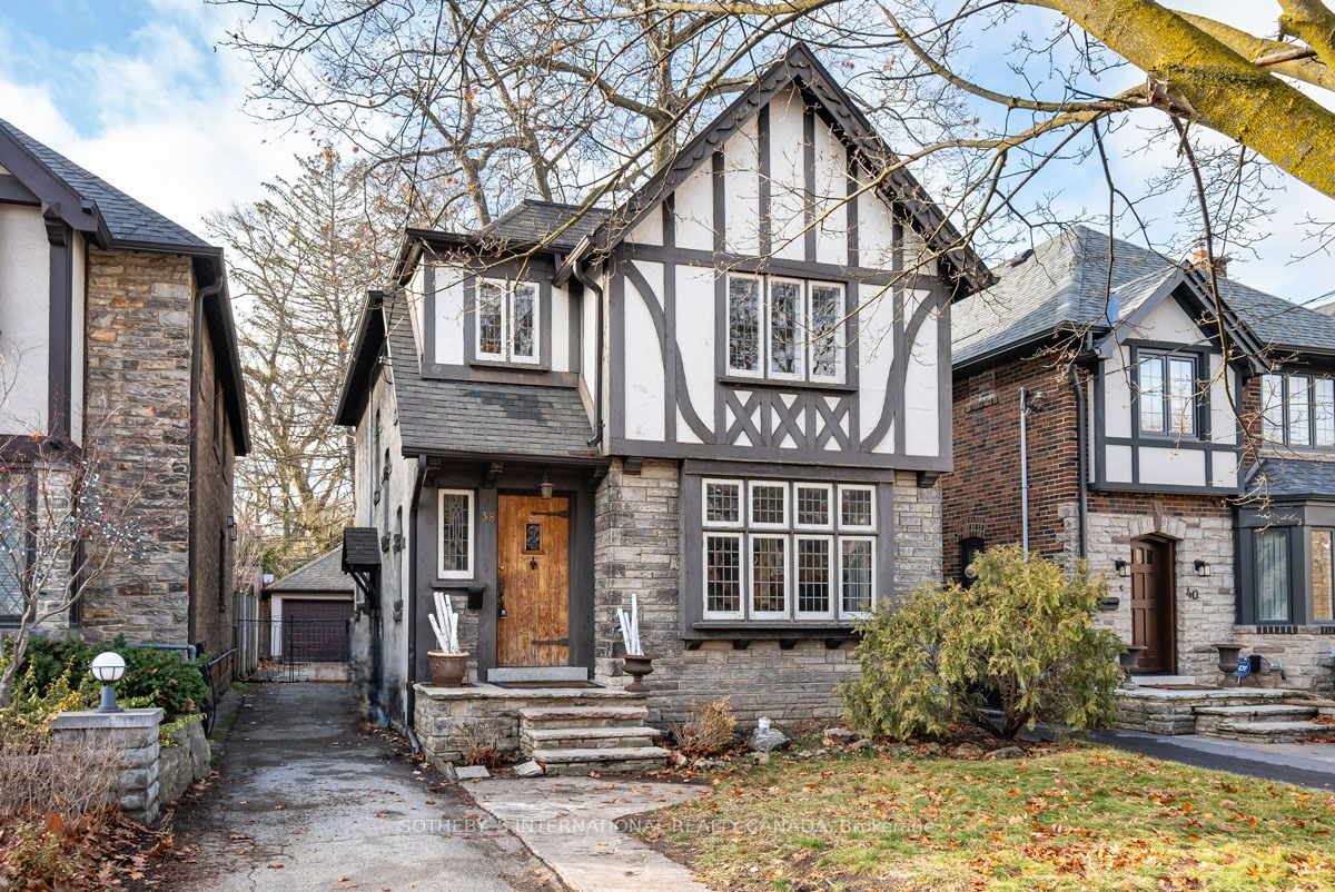 38 Willingdon Blvd