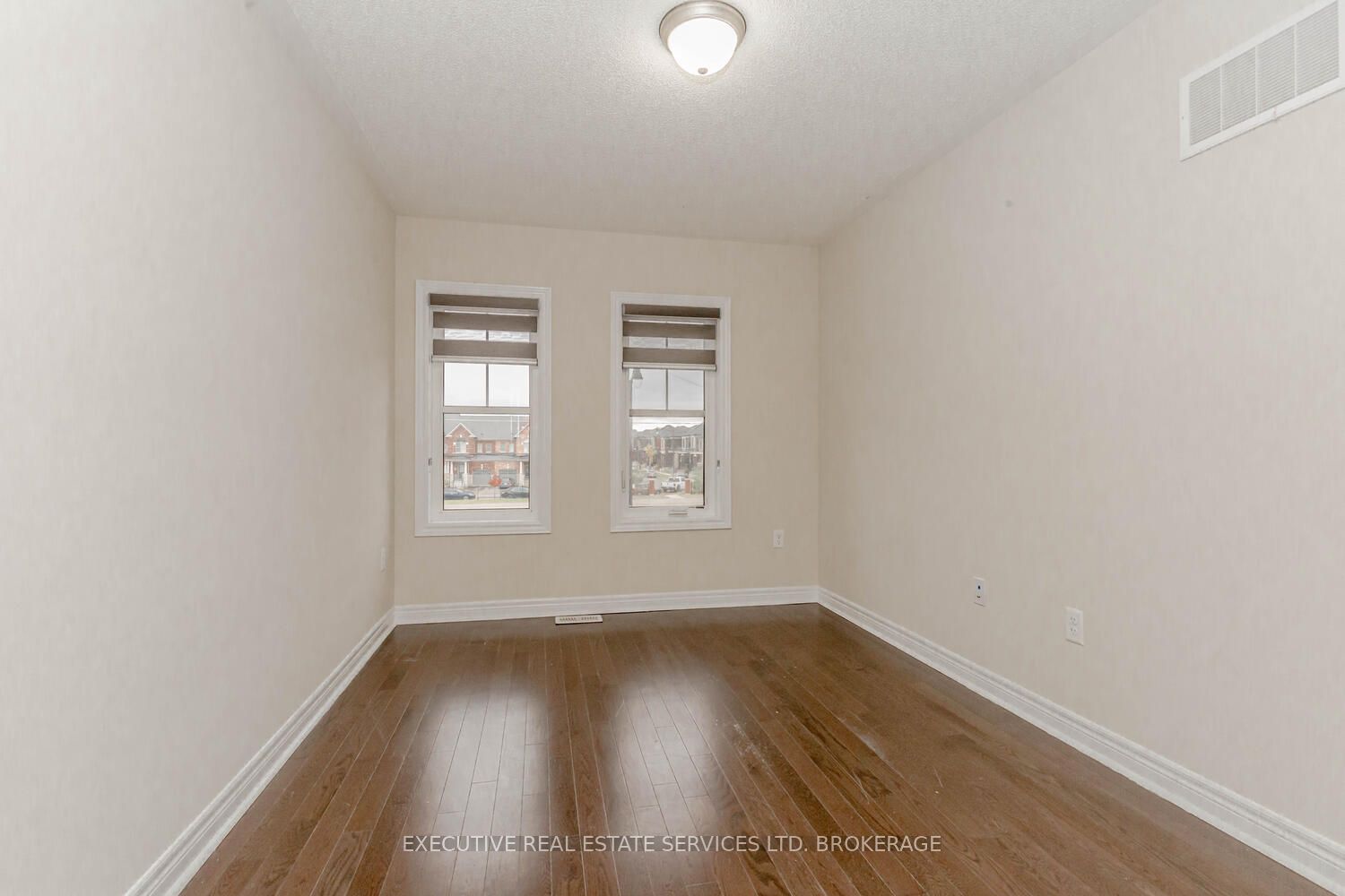 43 Pearman Cres