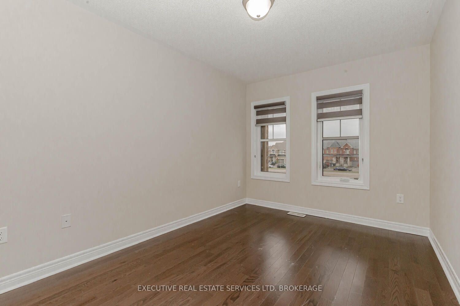 43 Pearman Cres