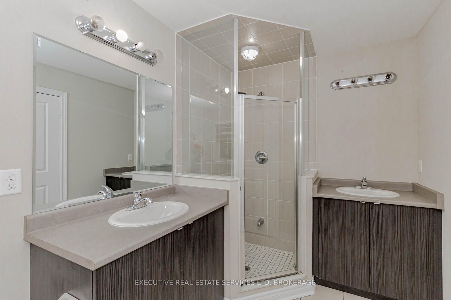 43 Pearman Cres
