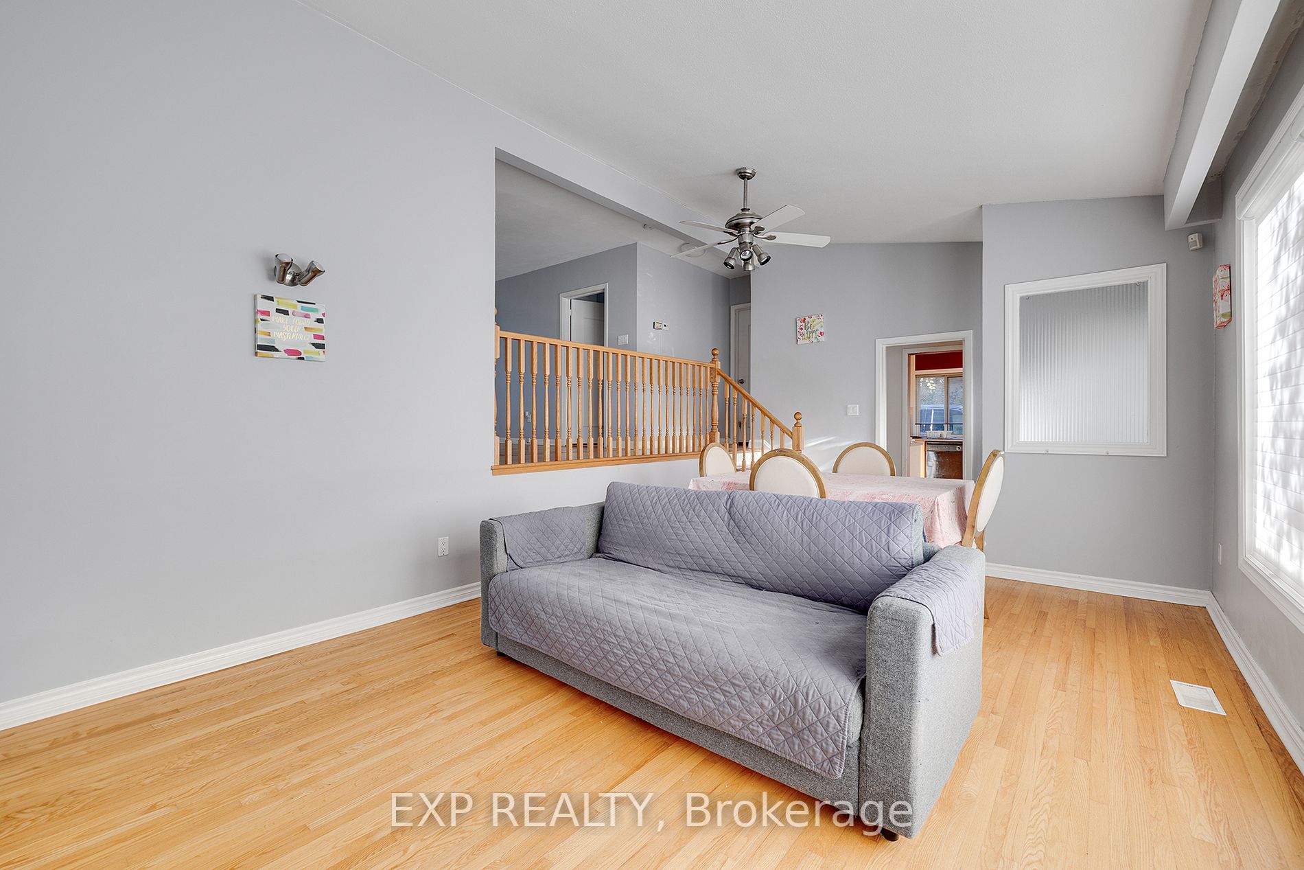 611 Pinegrove Rd