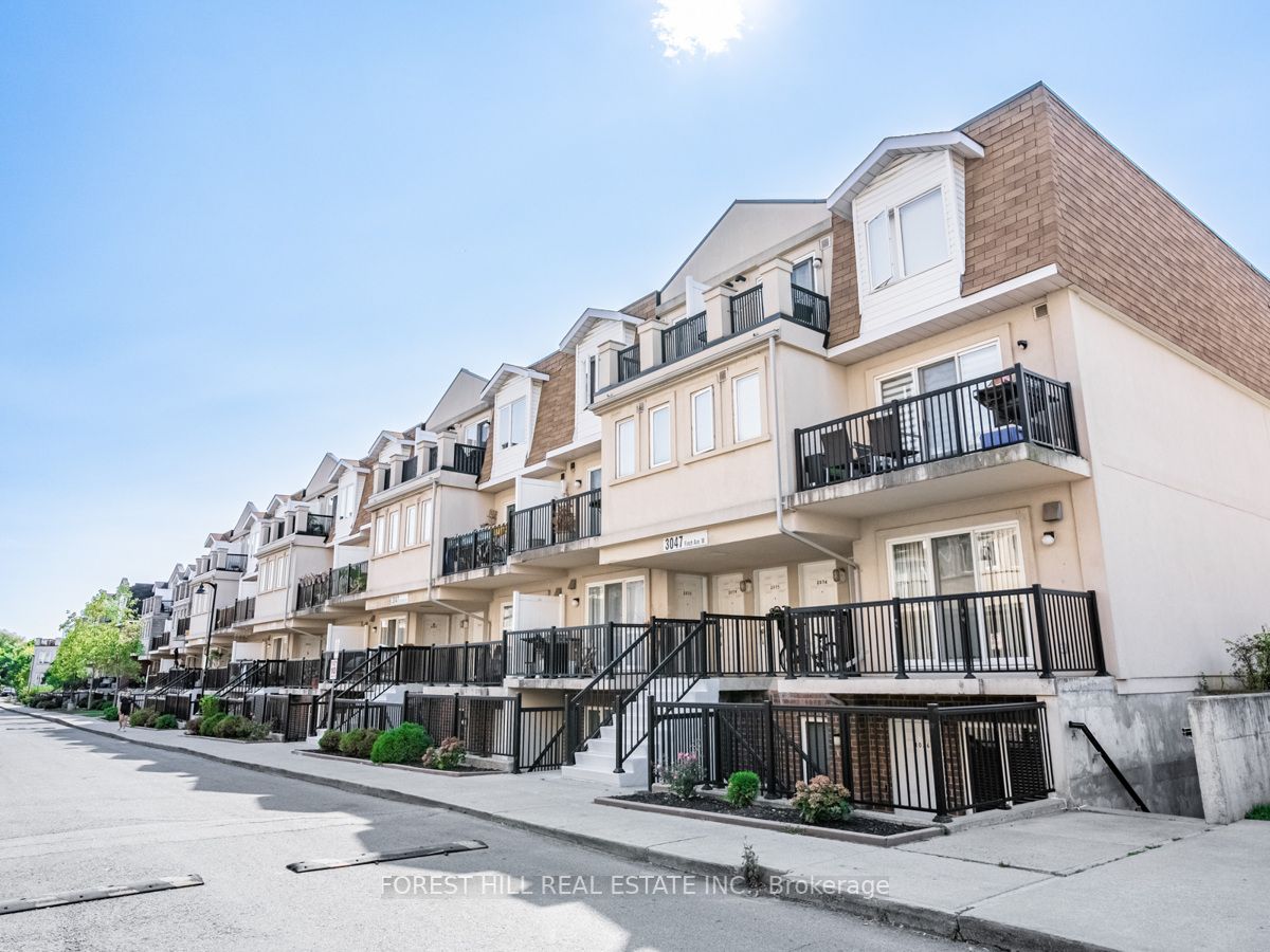 3047 Finch Ave W, #2063