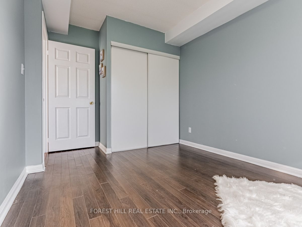3047 Finch Ave W, #2063