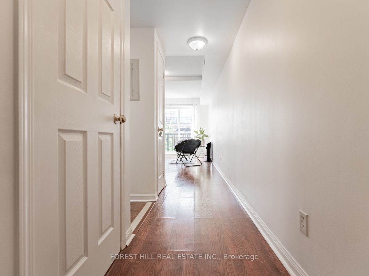 3047 Finch Ave W, #2063