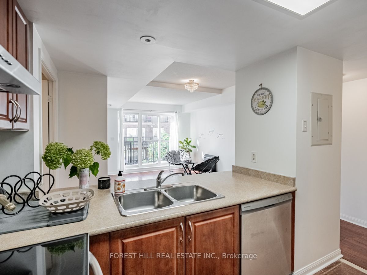 3047 Finch Ave W, #2063