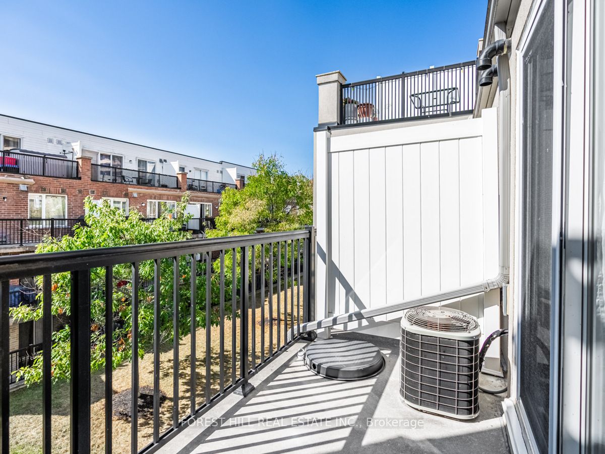 3047 Finch Ave W, #2063