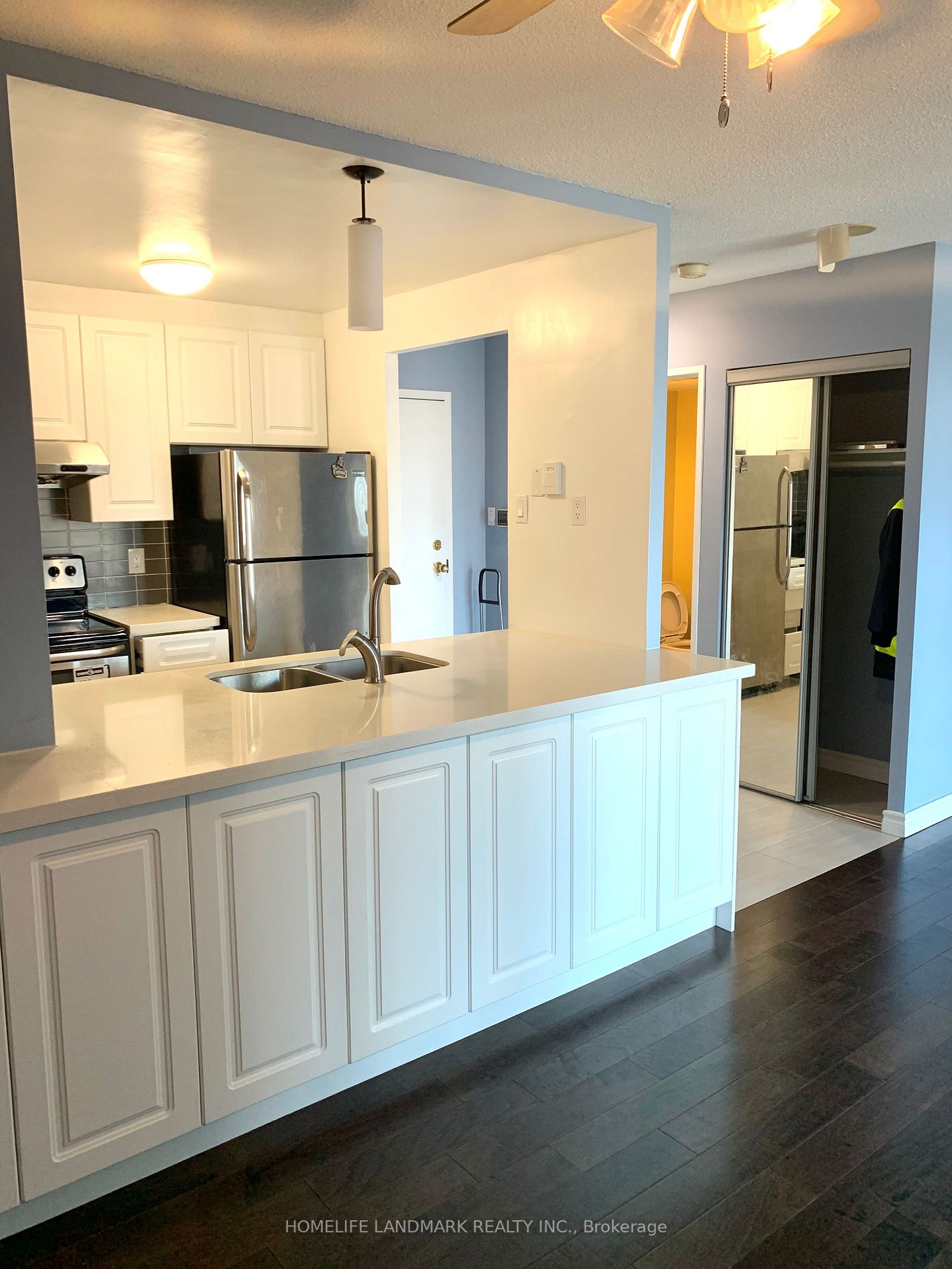 265 Enfield Pl, #2001