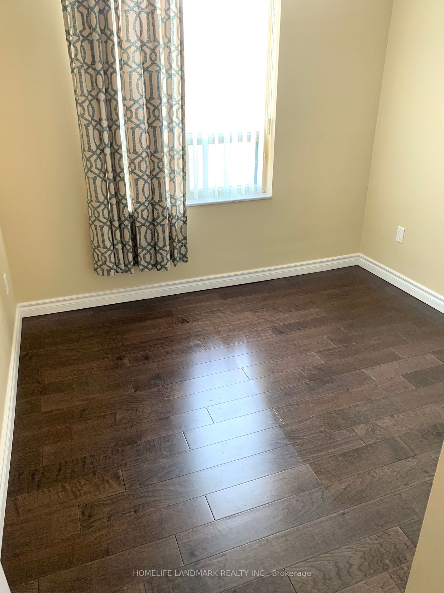 265 Enfield Pl, #2001