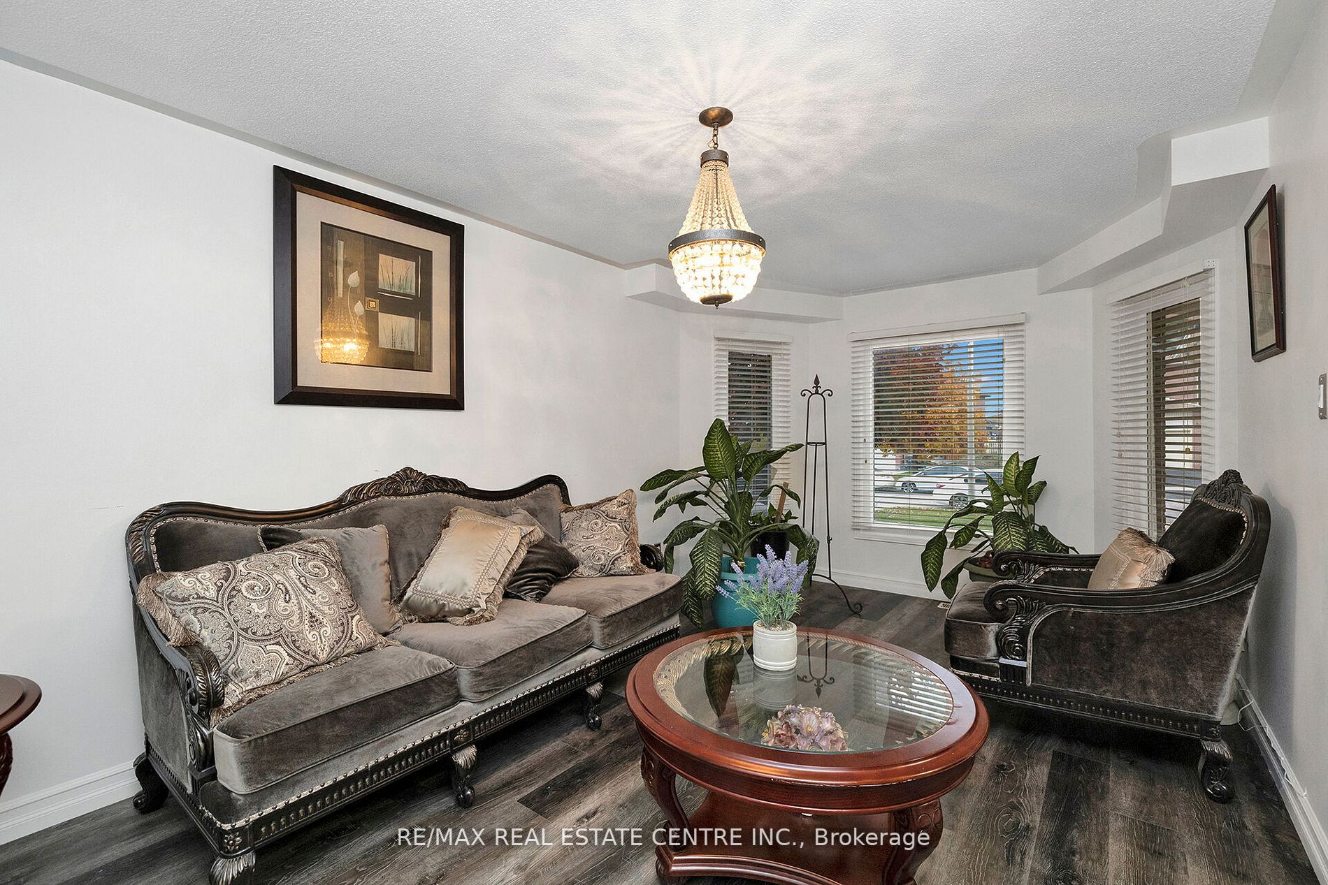 23 Kirk Dr