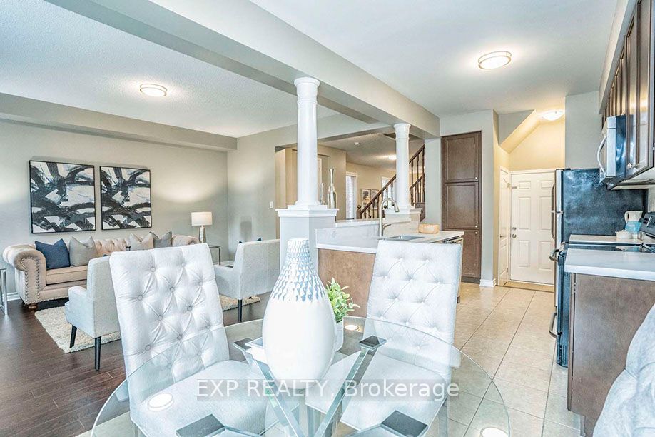 8 Billiter Rd N