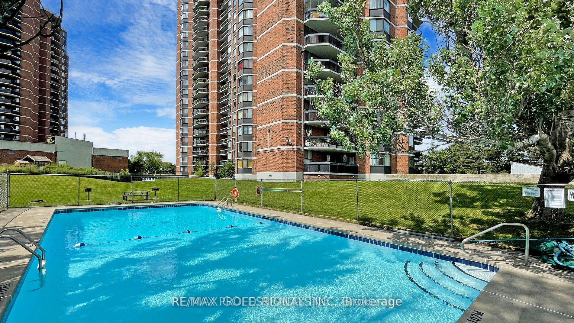 236 Albion Rd, #211
