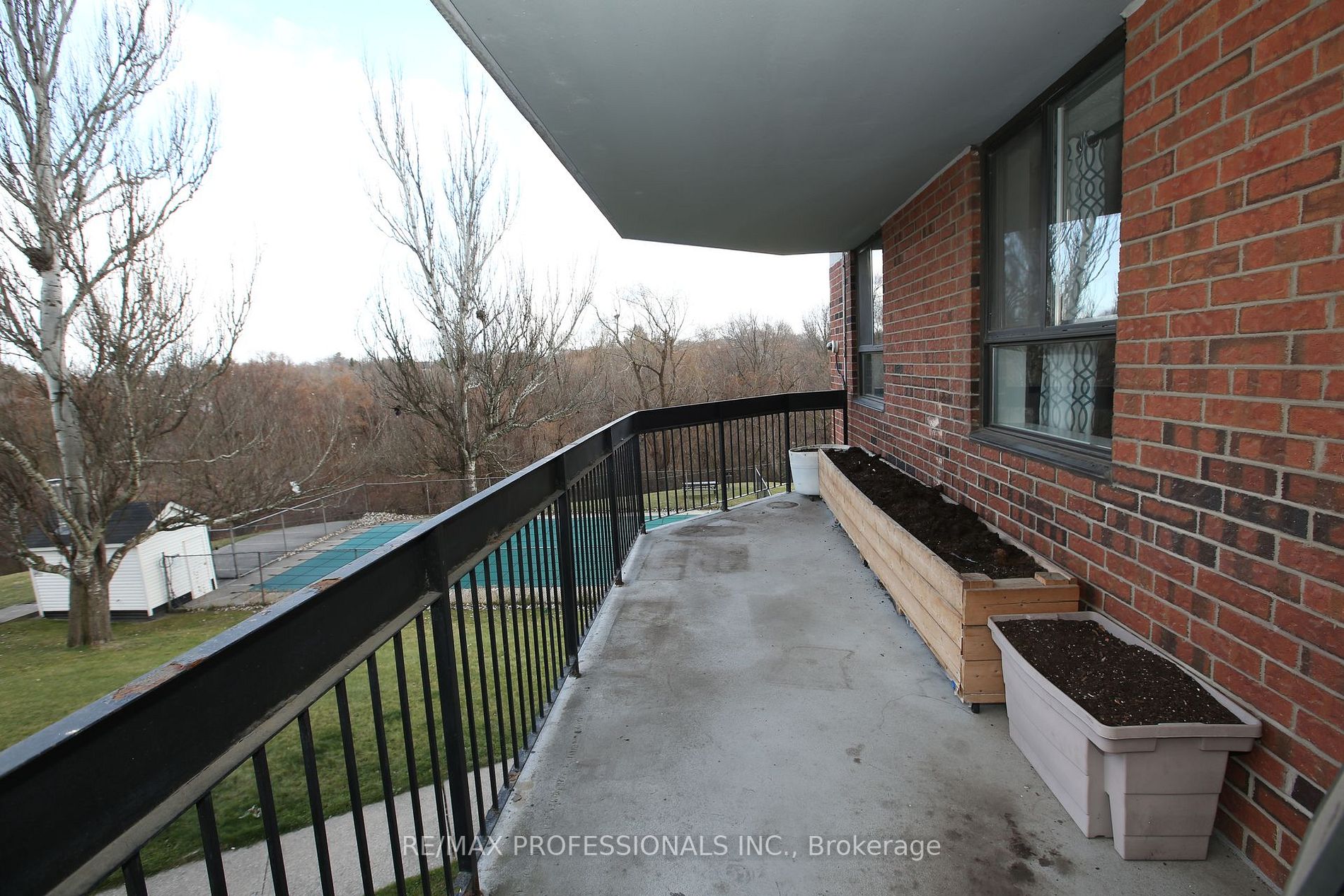 236 Albion Rd, #211