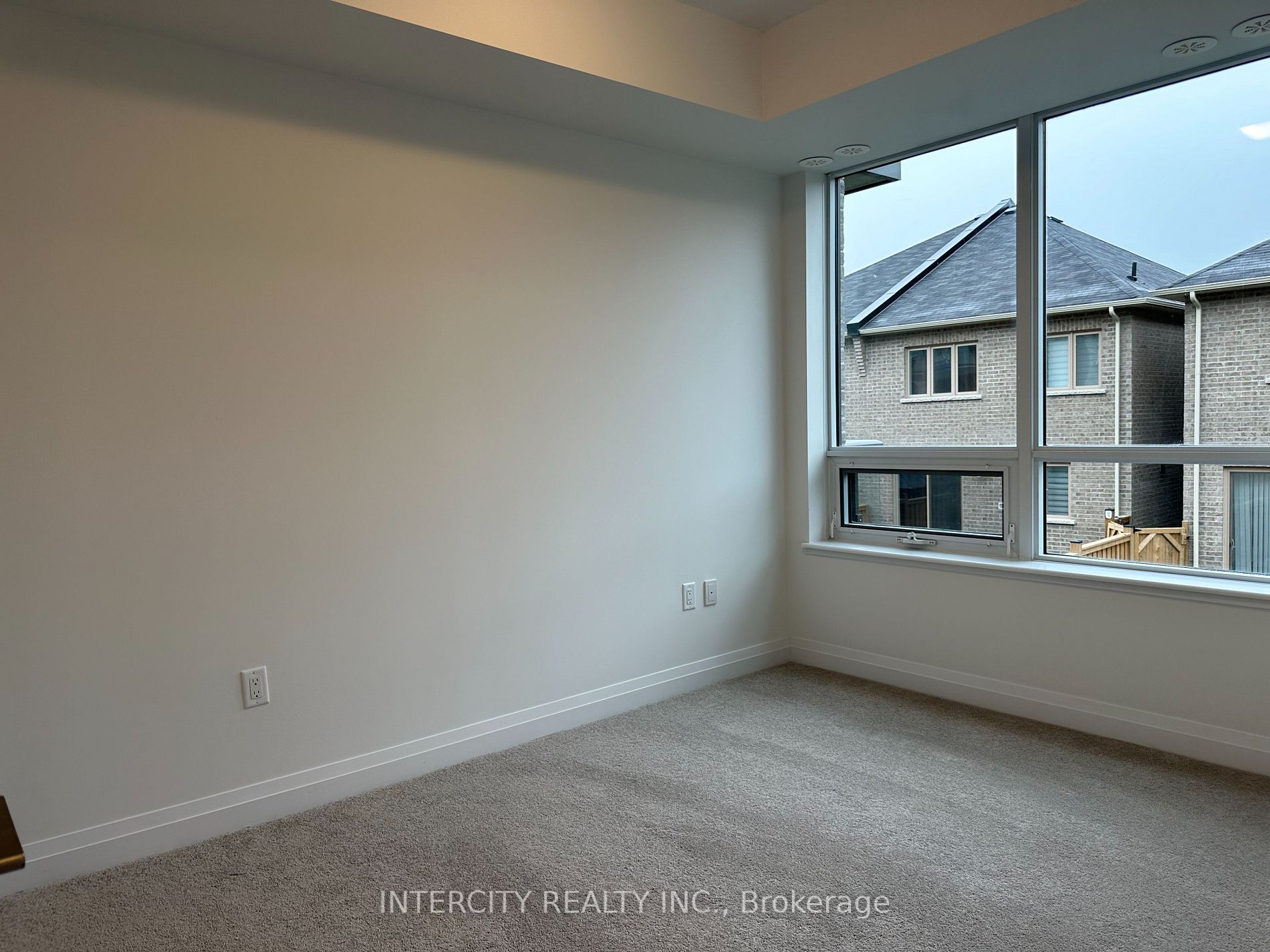 65 Attmar Drive, #254