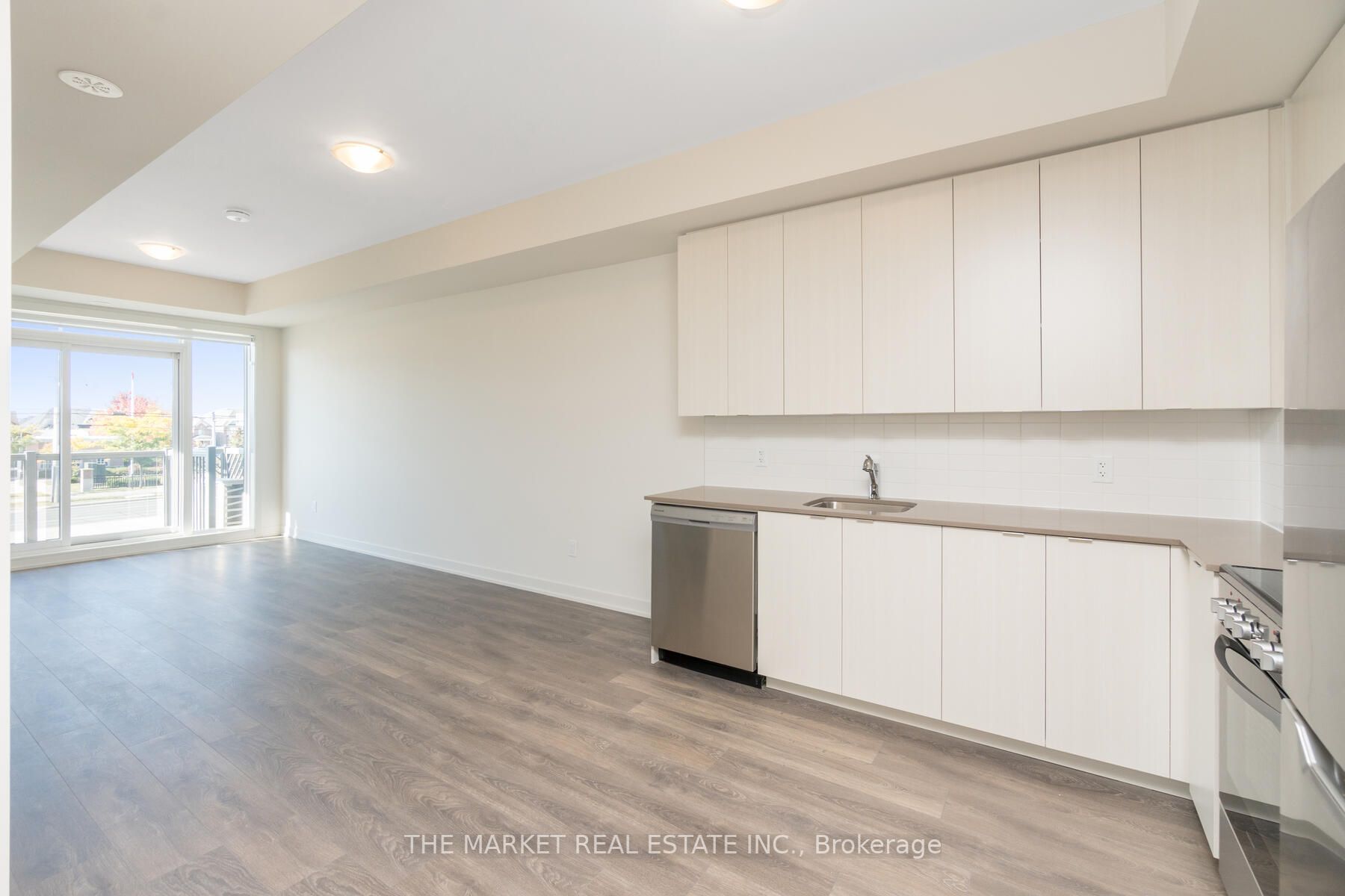 62 Sky Harbour Dr, #210