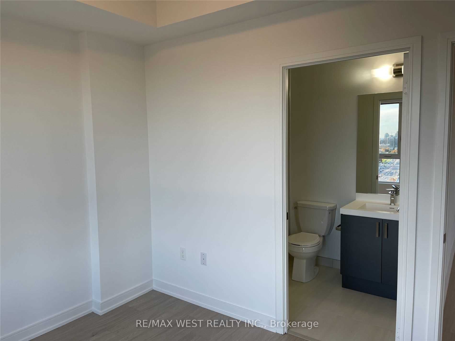 8 Nahani Way, #2021
