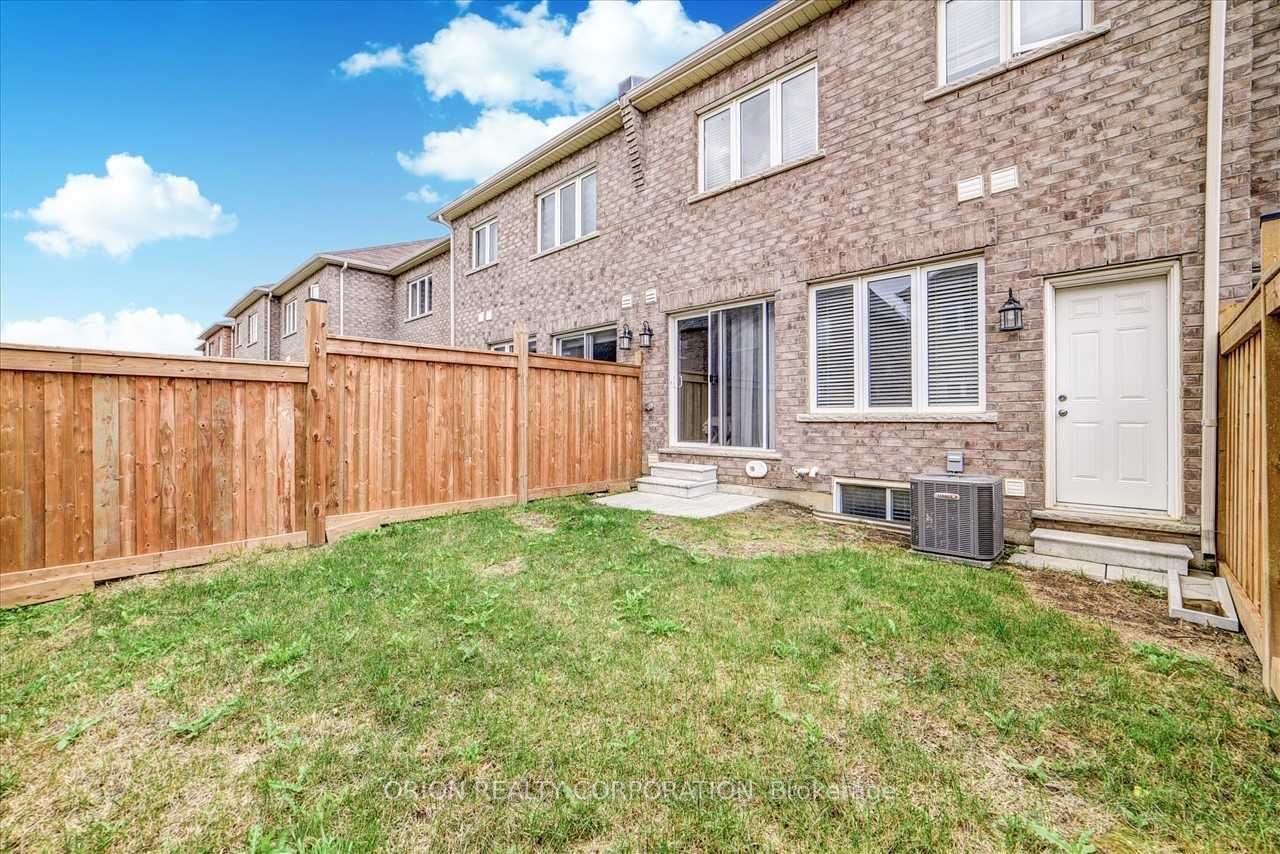56 Golden Springs Dr