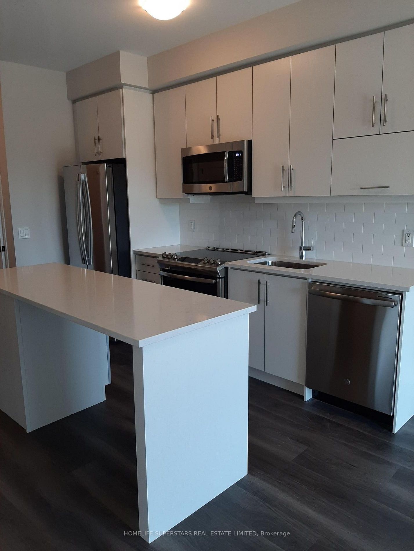 128 Grovewood Common N, #331
