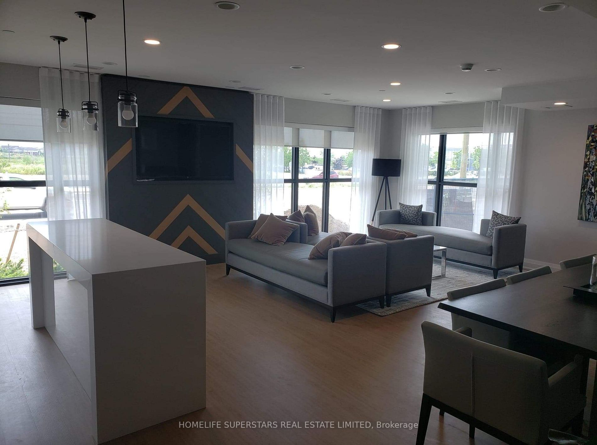 128 Grovewood Common N, #331