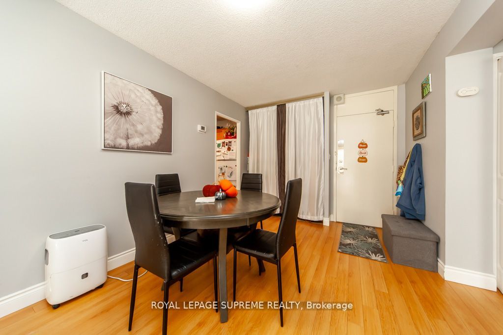 270 Scarlett Rd, #105