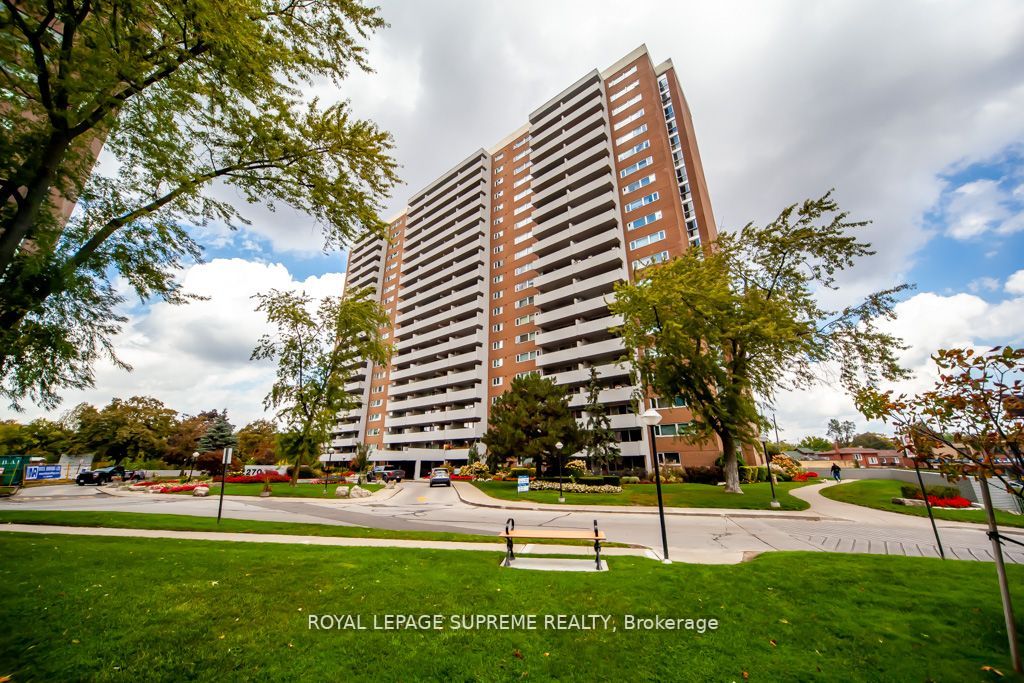 270 Scarlett Rd, #105