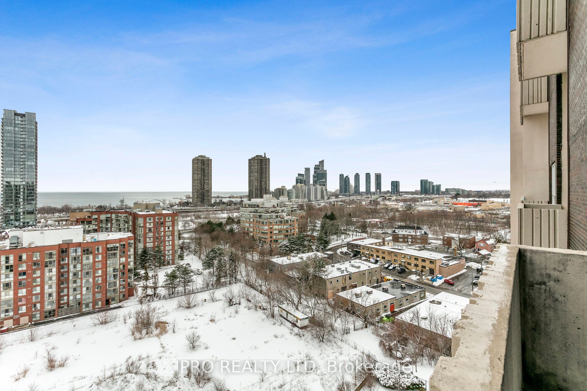 60 Southport St, #818