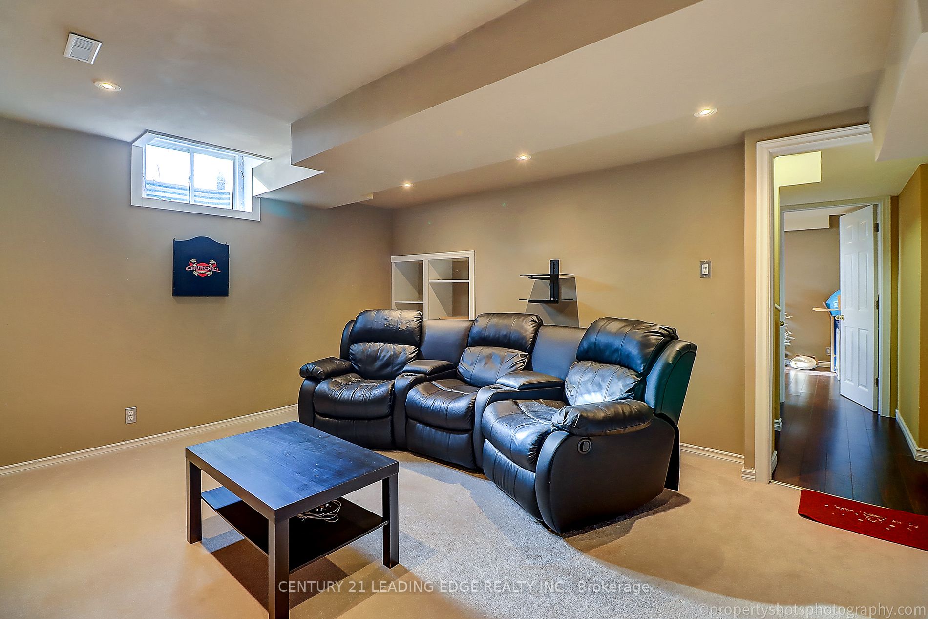 746 Yates Dr